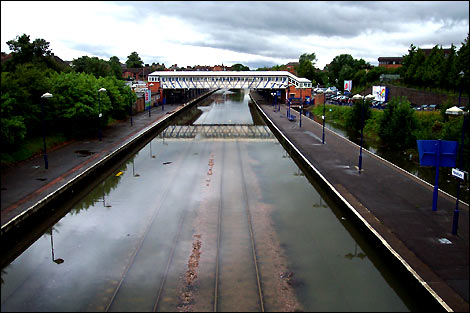 Flooding at Newbury Station, July 2007