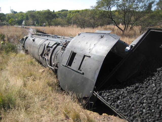 derailment_IMG_3224.JPG
