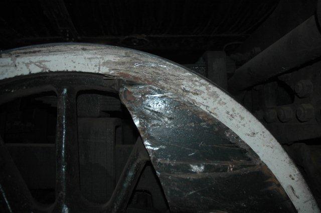 Driving wheel counter weight slightly damaged