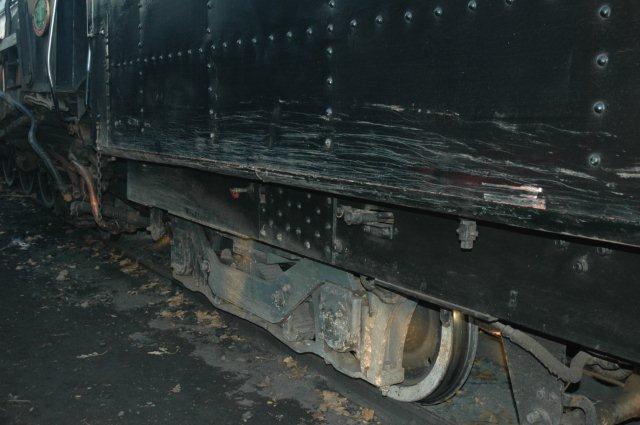 Tender sidewall damage