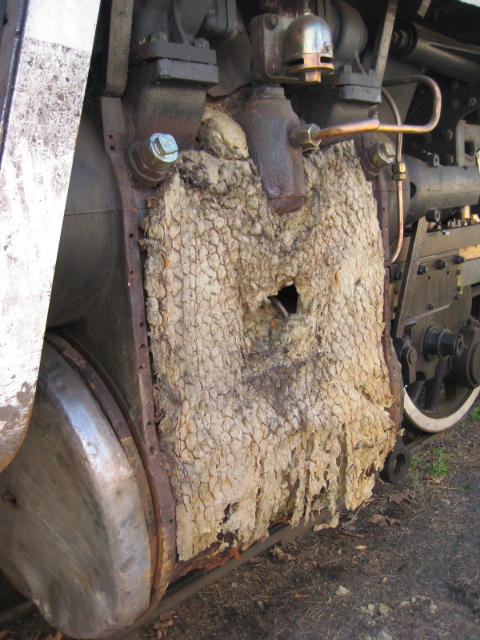 Removing the lagging from the cylinder