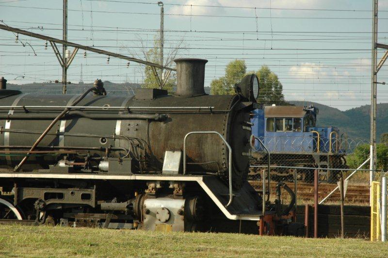 Two faces of railway progress. The 19D of FOTR and the 34 class of TFR, at rest at Hercules, one sunny February afternoon.