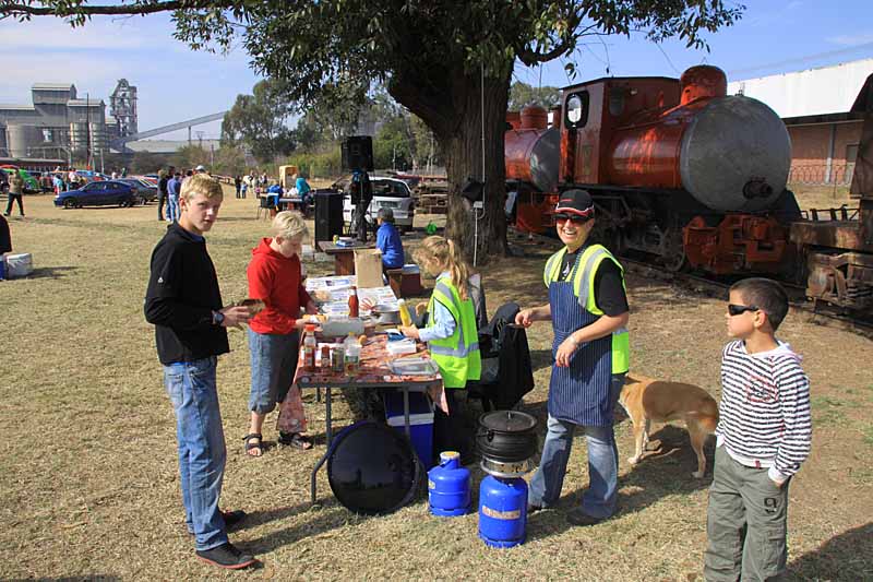 Boerewors roll stand