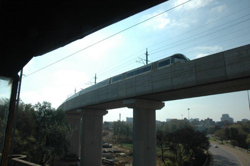 While standing at a red signal on the approaches to Pretoria station, the Gautrain came whizzing past towards Hatfield.