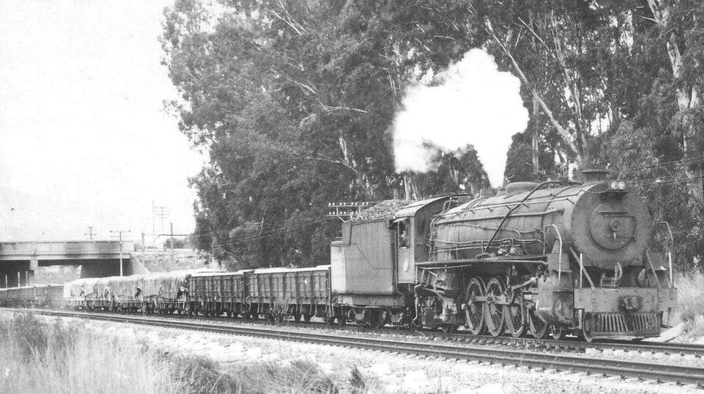 15CA 2828 heads North on 5th April, 1972
