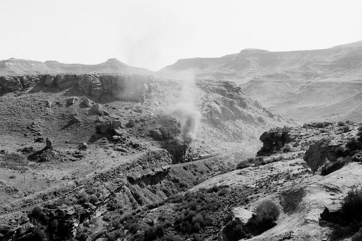 GB 2166 climbing to 5th Reverse Ss.jpg