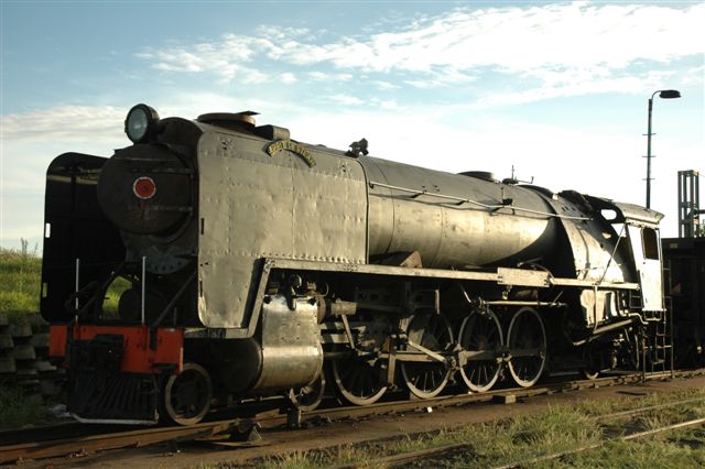 Remember then? First coat matt etch primer. No pipework. Looks like a British loco at this stage.