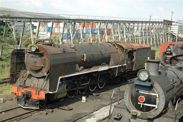 My how time has passed. A past look at the first stages of 3117. The name board and headlight!