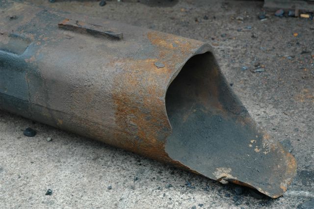One section of the stoker worm drive shaft showing the wear on it. This was replaced by a new one. <br /><br />Jan 2007