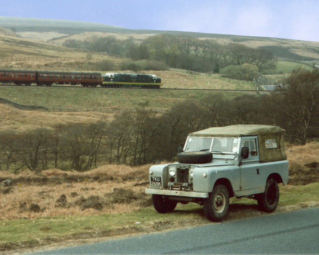 Deltic D9009 forms the back-drop to a Land Rover