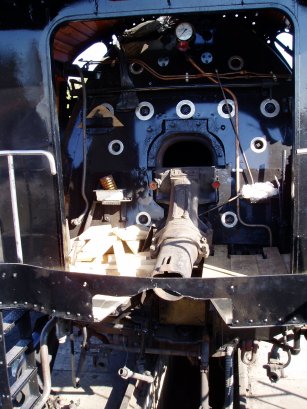 The wooden floor begins to take shape<br /><br />Photo by John Ashworth 21/06/07