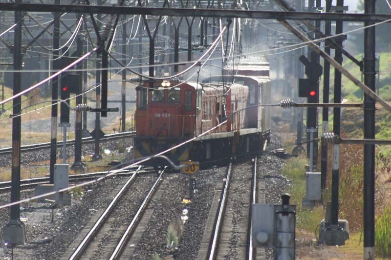Starting to cross the down Mail Line