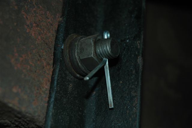 generator bracket FOTR2008 006.jpg