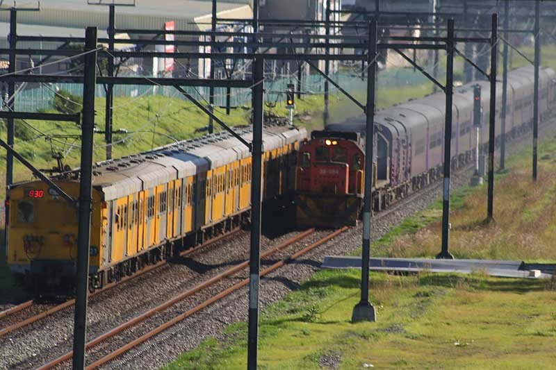 Passing a Metro on a Yellow signal