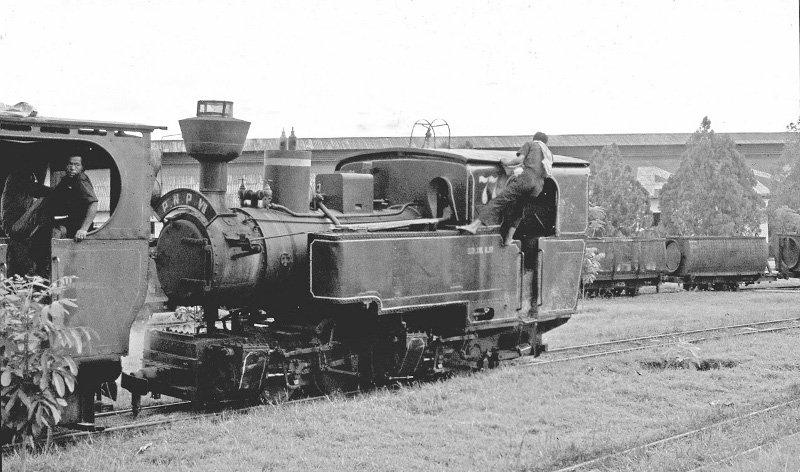 77 0-4-4-0T Piamatang Siantur aug 1973.jpg